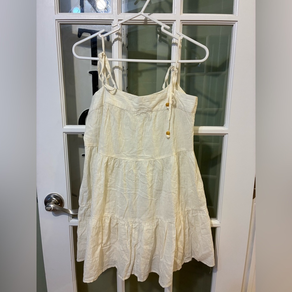 Abercrombie and Fitch Cream Tiered Spaghetti mini dress Sz S